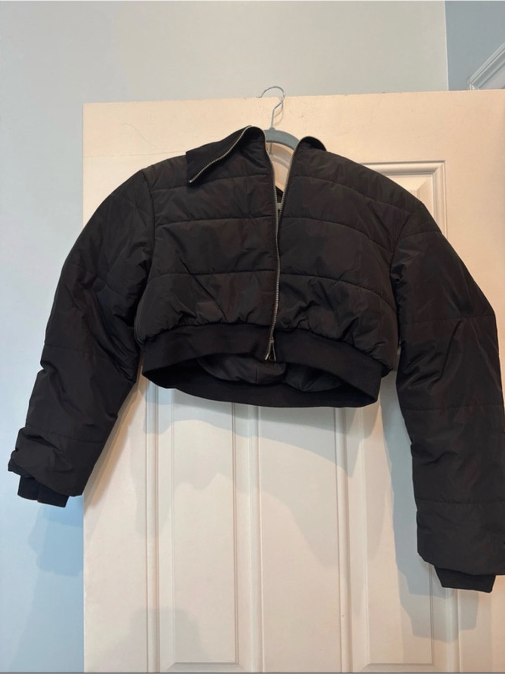 Elodie Black Cropped Quilted Puffer Jacket
